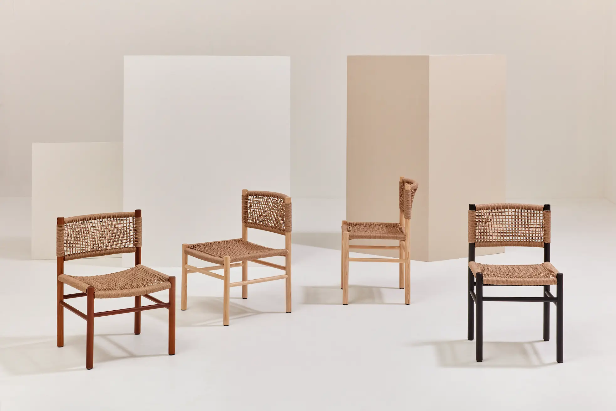 Mobilier Billiani chaise design - Dimi Interior Design